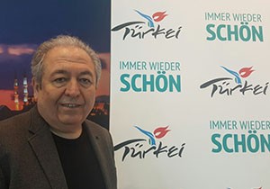 Alman dostlarımızı Türkiye'ye davet ediyorum.